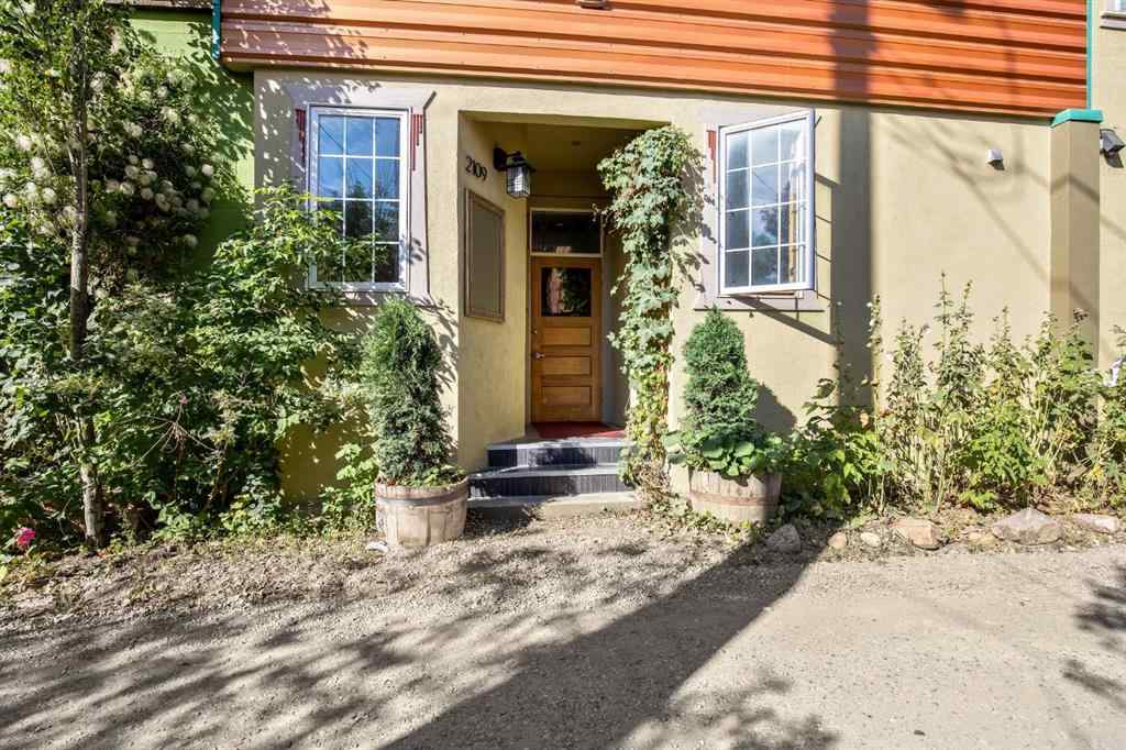 MLS® A2118311 - 2109 20 Street  in NONE Nanton, Commercial