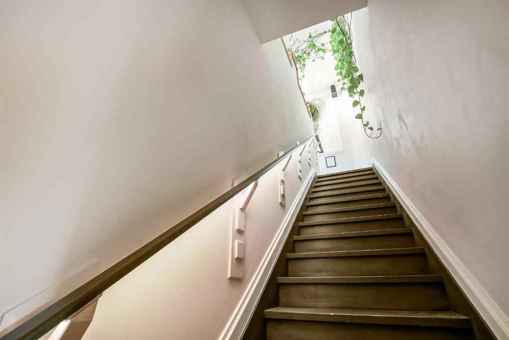 MLS® A2118311 - 2109 20 Street  in NONE Nanton, Commercial