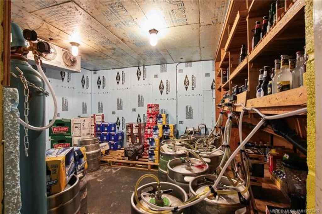 MLS® A2119409 - 913 19A Avenue  in NONE Coaldale, Commercial