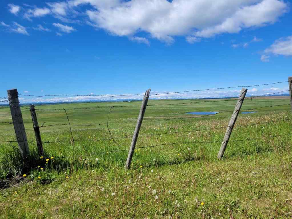 MLS® A2119496 - Unit #W-5,R-3,T-27,S-22, NW,SW W-5,R-3,T-27,S-22, SE Lochend Road NW in NONE Rural Rocky View County, Land