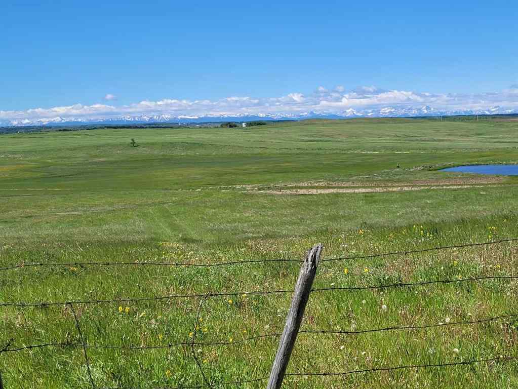 MLS® A2119496 - Unit #W-5,R-3,T-27,S-22, NW,SW W-5,R-3,T-27,S-22, SE Lochend Road NW in NONE Rural Rocky View County, Land
