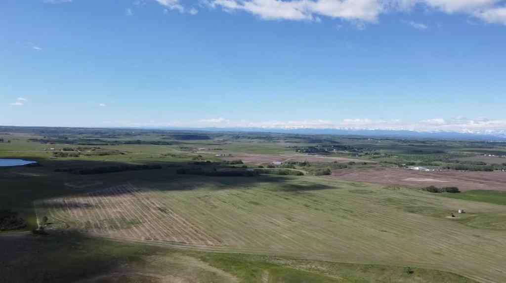 MLS® A2119496 - Unit #W-5,R-3,T-27,S-22, NW,SW W-5,R-3,T-27,S-22, SE Lochend Road NW in NONE Rural Rocky View County, Land