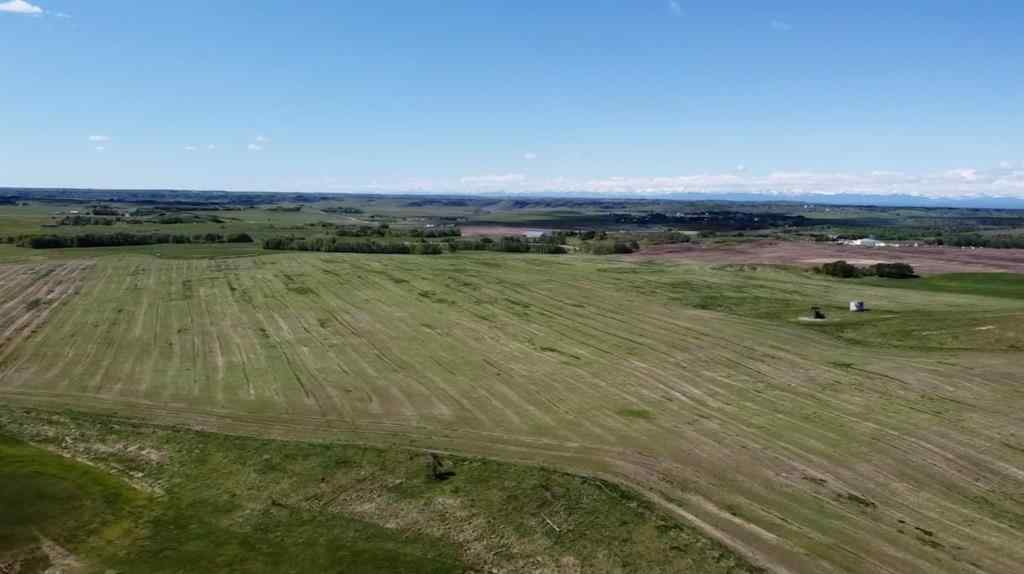 MLS® A2119496 - Unit #W-5,R-3,T-27,S-22, NW,SW W-5,R-3,T-27,S-22, SE Lochend Road NW in NONE Rural Rocky View County, Land