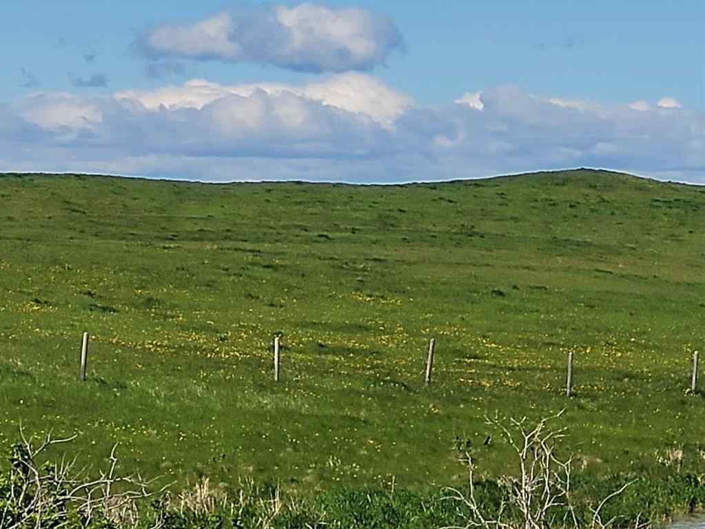 MLS® A2119496 - Unit #W-5,R-3,T-27,S-22, NW,SW W-5,R-3,T-27,S-22, SE Lochend Road NW in NONE Rural Rocky View County, Land