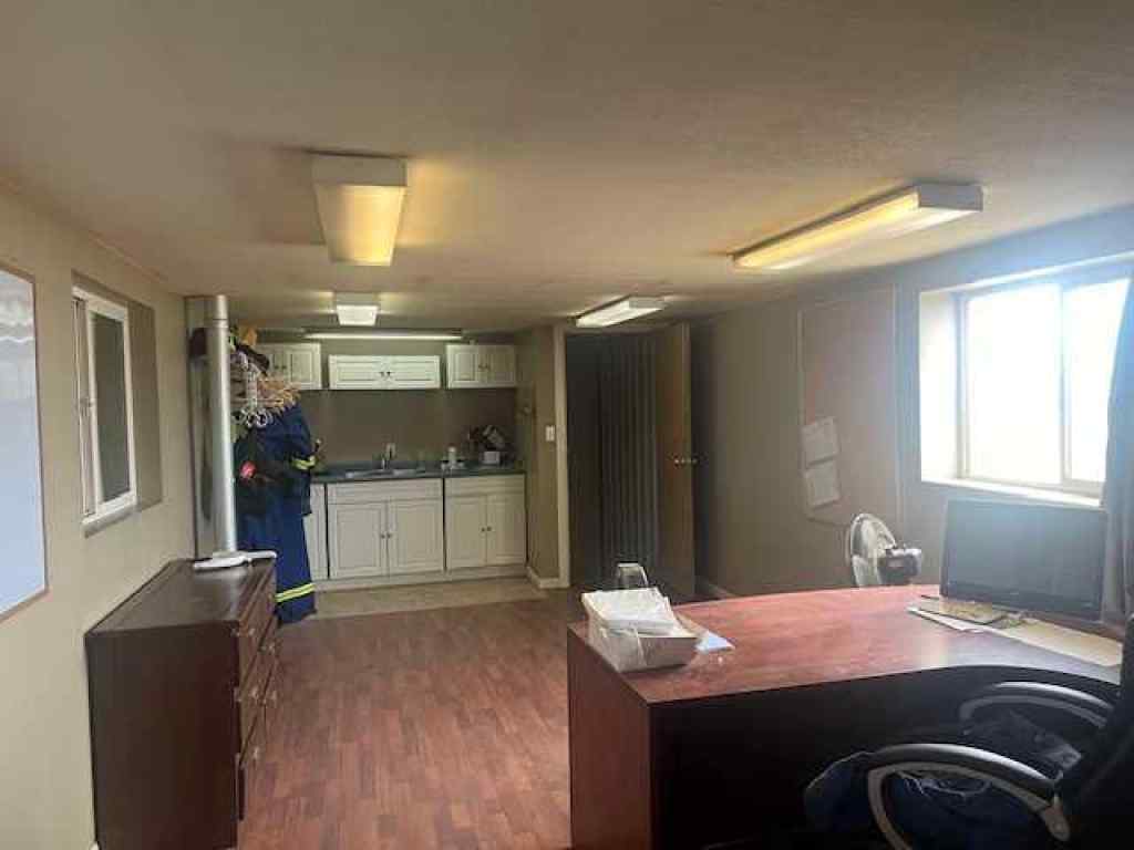 MLS® A2119721 - 11916 95 Street   in NONE High Level, Commercial