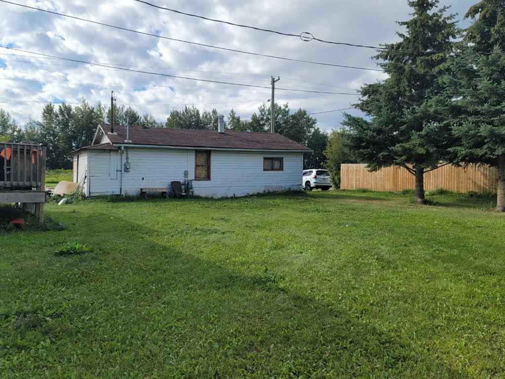MLS® A2120204 - Unit #4400,4404,5012 44 Street   in NONE High Prairie, Residential