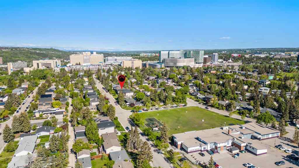 MLS® A2120780 2820 12 Avenue NW Calgary, Alberta, T2N 1K8