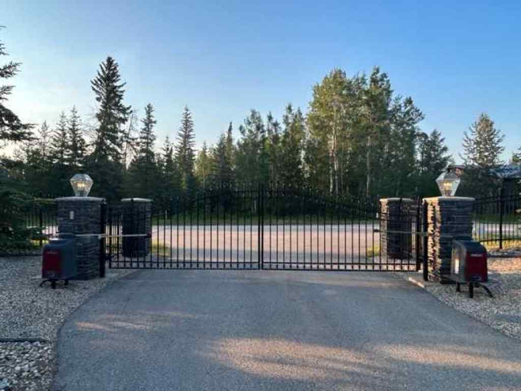 MLS® A2121695 - 61033 704A Township  in Tamarack Estates Rural Grande Prairie No. 1, County of, Residential
