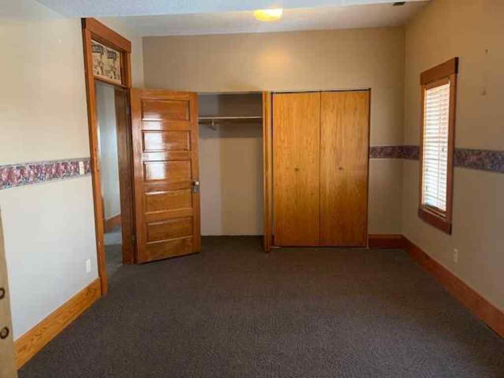 MLS® A2121741 - 5118 50 Street  in Hardisty Hardisty, Commercial