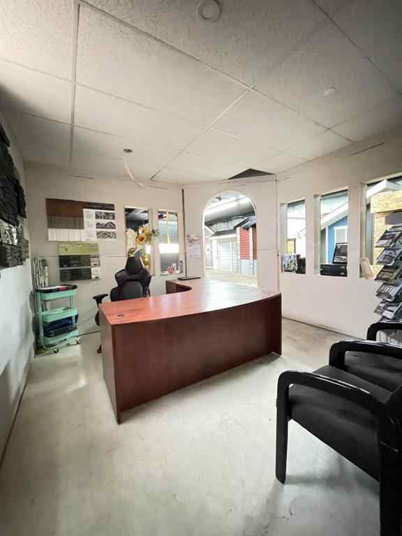 MLS® A2122189 - 5026 51st Avenue   in NONE High Prairie, Commercial