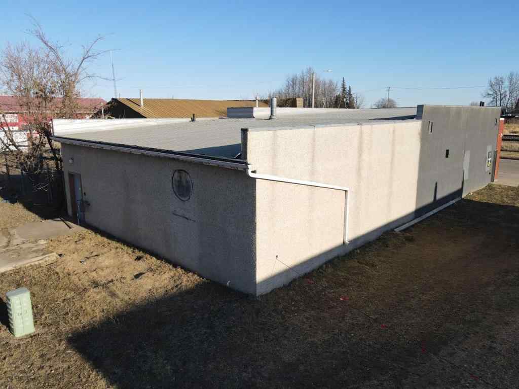 MLS® A2122189 - 5026 51st Avenue   in NONE High Prairie, Commercial