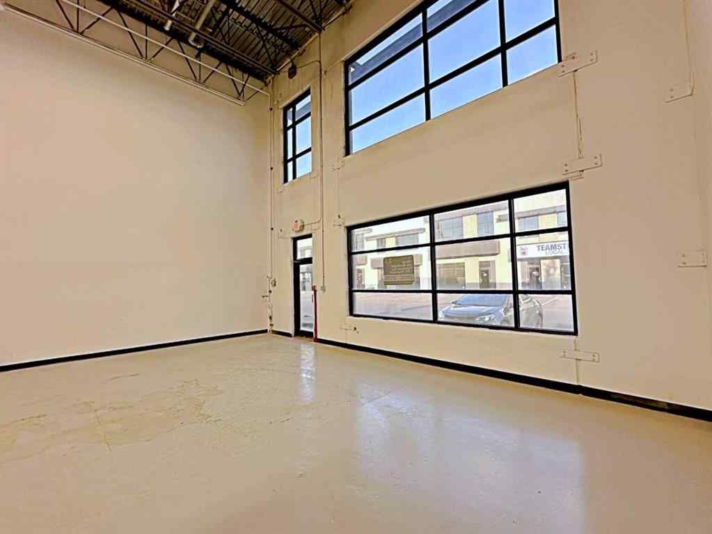 MLS® A2122311 - Unit #206 400 Mackenzie Boulevard  in Mackenzie Park Fort McMurray, Commercial