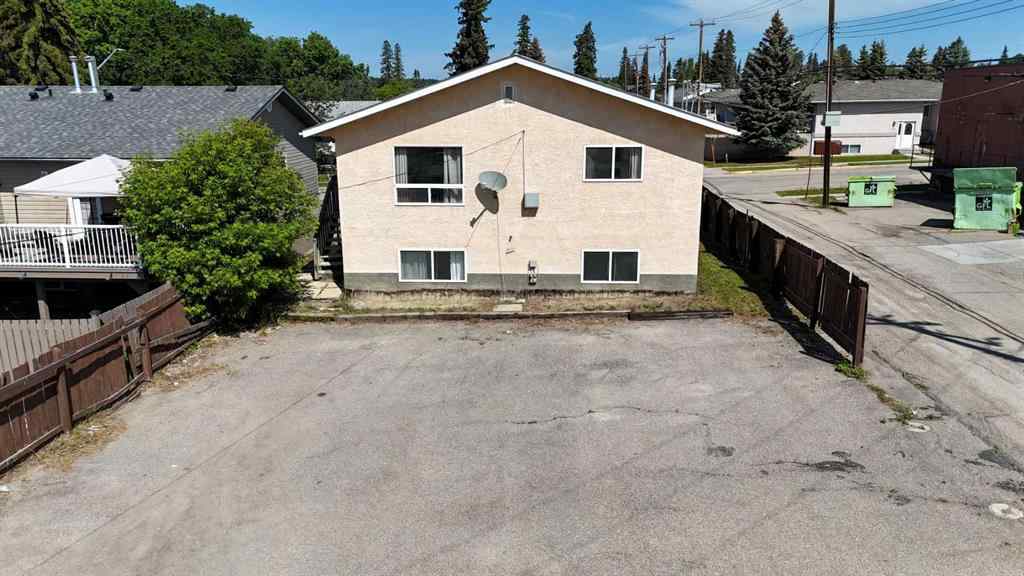 MLS® A2123708 - 5015 7 Avenue  in Edson Edson, Multi-Family