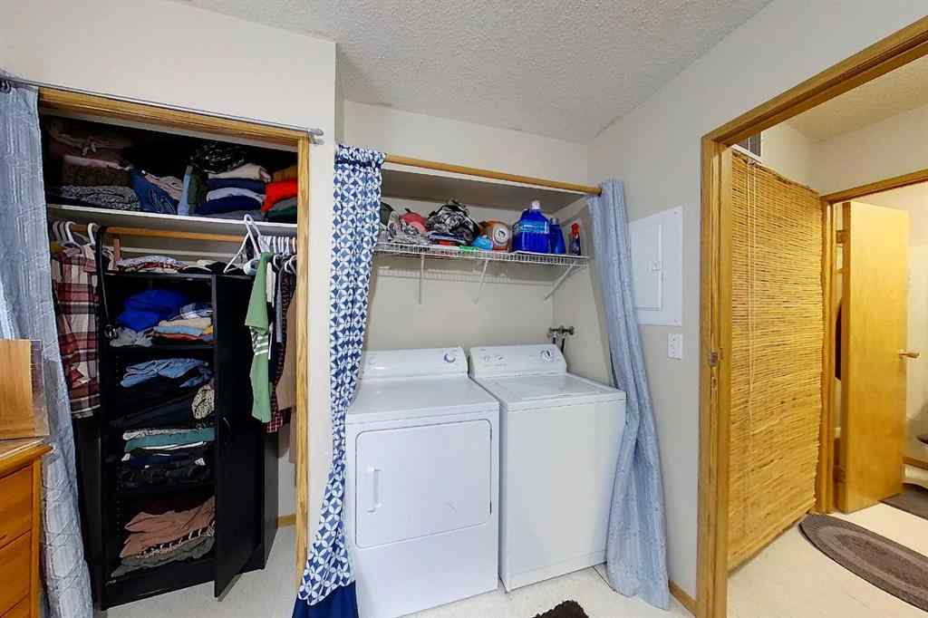 MLS® A2123708 - 5015 7 Avenue  in Edson Edson, Multi-Family
