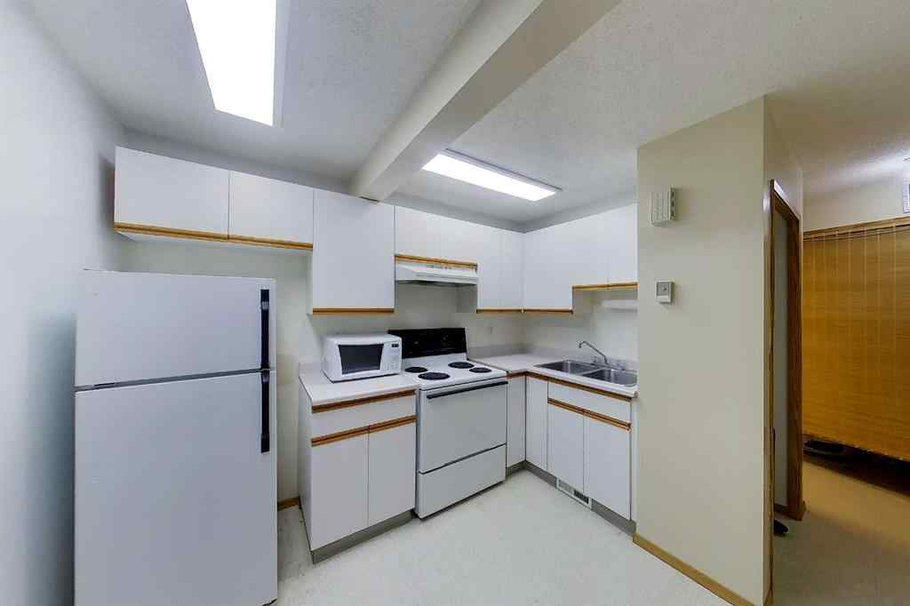 MLS® A2123708 - 5015 7 Avenue  in Edson Edson, Multi-Family