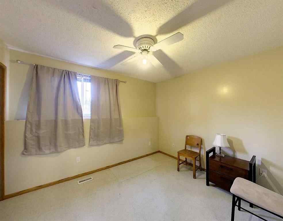 MLS® A2123708 - 5015 7 Avenue  in Edson Edson, Multi-Family