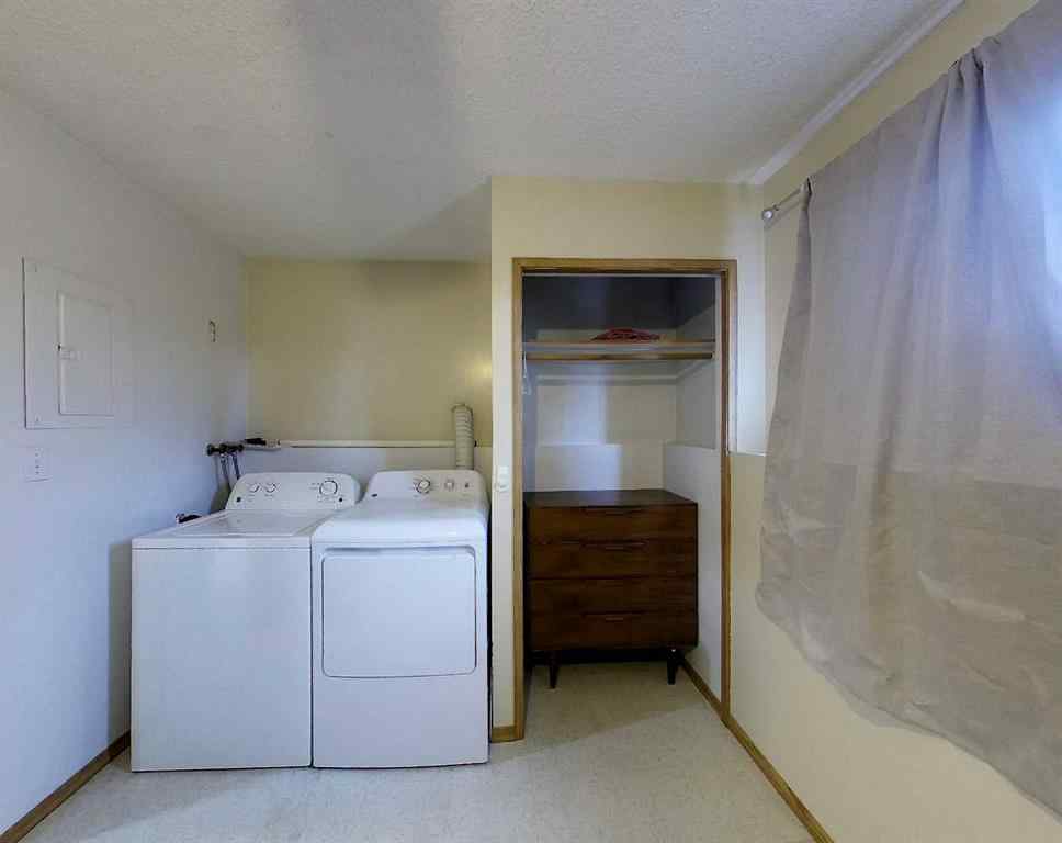 MLS® A2123708 - 5015 7 Avenue  in Edson Edson, Multi-Family