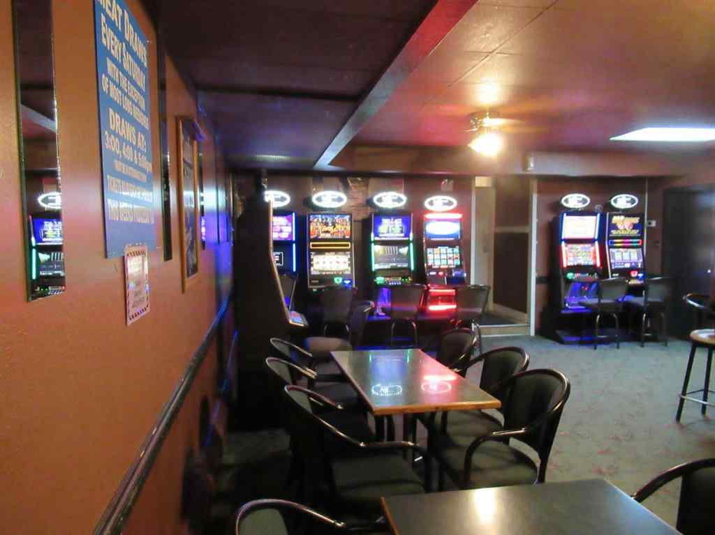 MLS® A2124061 - Unit #5007 50 Street   in NONE Eckville, Commercial