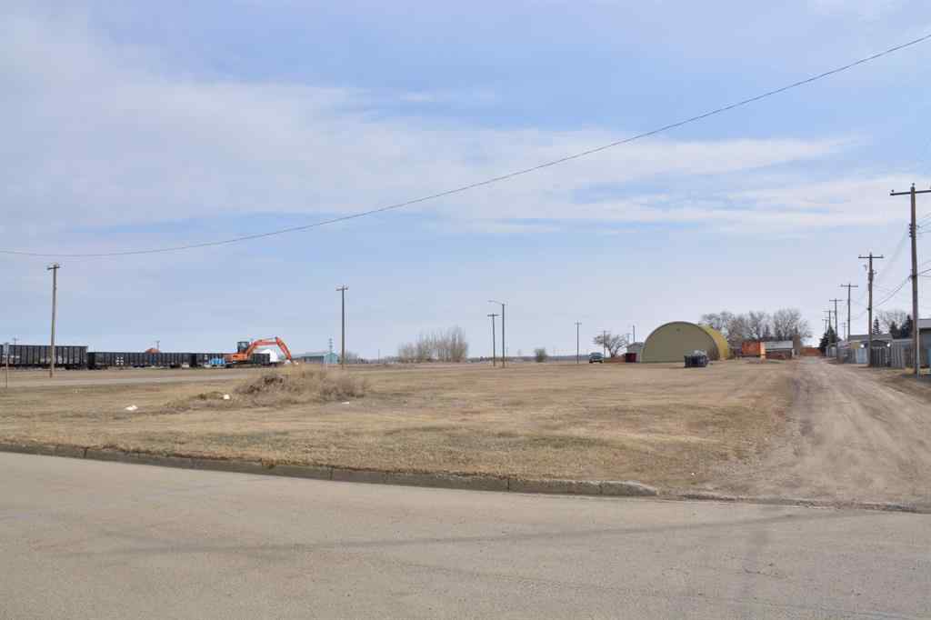 MLS® A2124124 - 4705 55 Avenue  in NONE Grimshaw, Commercial