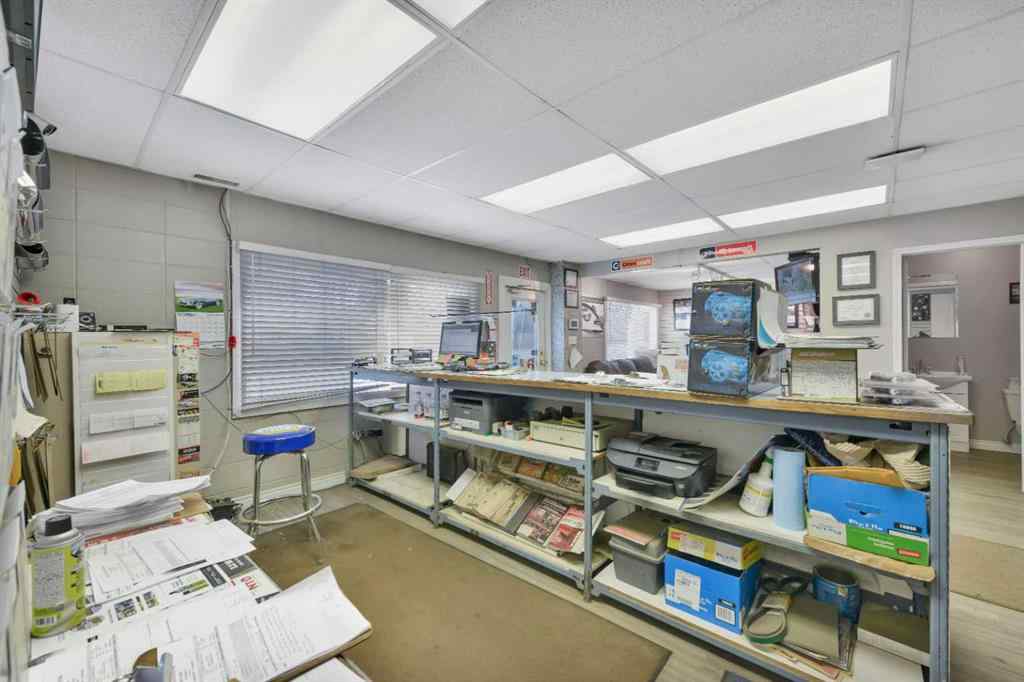 MLS® A2125902 - 5016 50 Avenue  in Downtown Sylvan Lake, Commercial