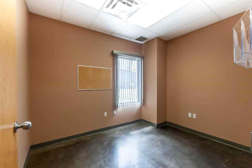 MLS® A2127332 - 662 16 Street SW in South West Industrial Medicine Hat, Commercial