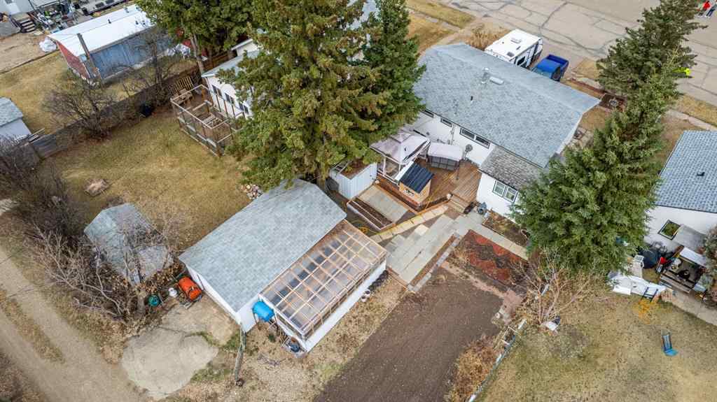 MLS® A2127353 - 207 5 Avenue SE   in NONE Manning, Residential