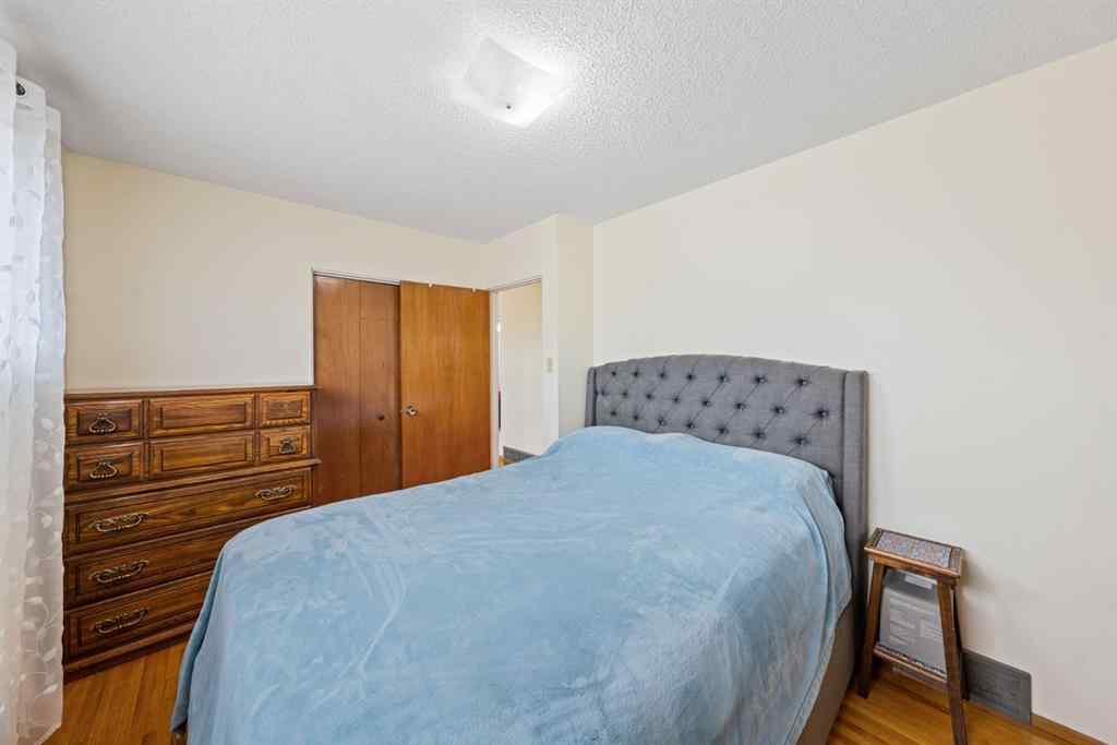 MLS® A2127353 - 207 5 Avenue SE   in NONE Manning, Residential
