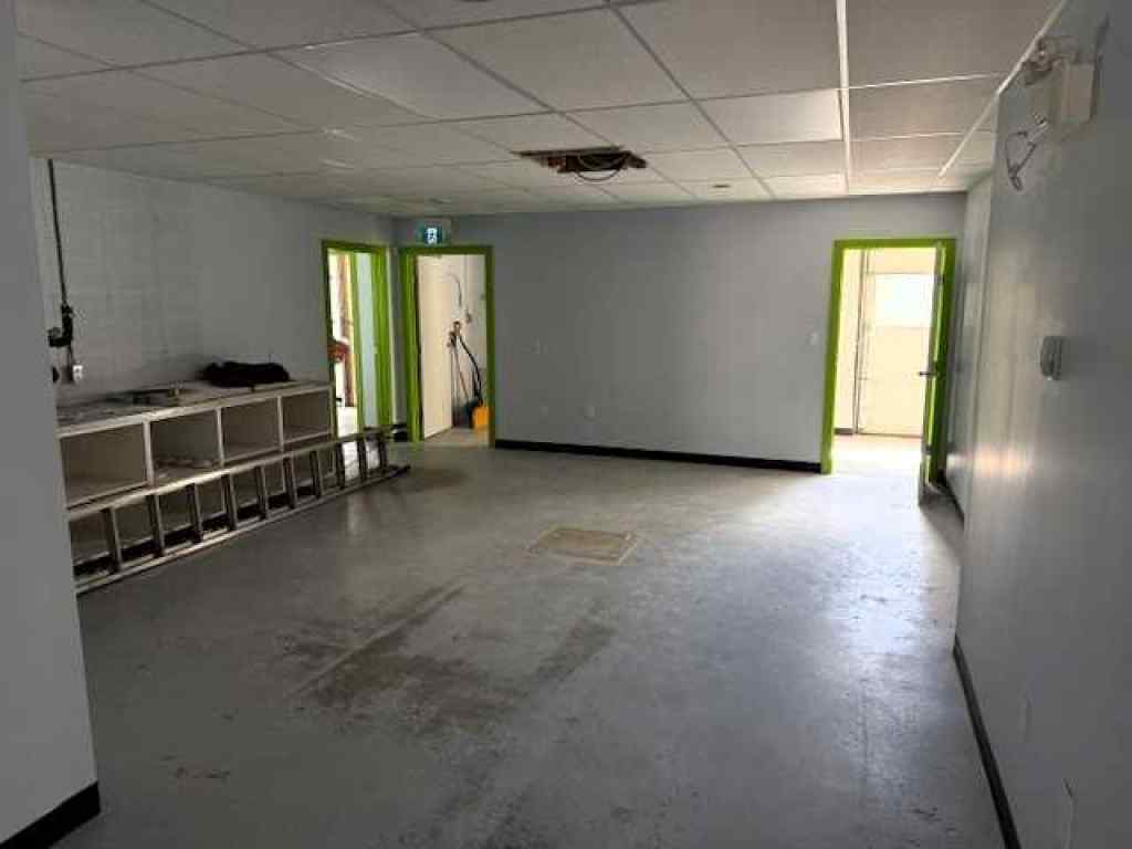 MLS® A2129781 - 5529 3 Avenue  in NONE Edson, Commercial