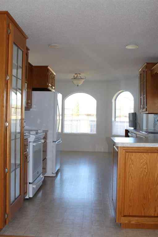 MLS® A2129998 - 503 5th Avenue  NE in NONE Manning, Residential