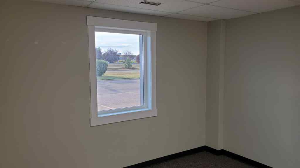 MLS® A2131914 - Unit #2 7819 50 Avenue  in Northlands Industrial Park Red Deer, Commercial