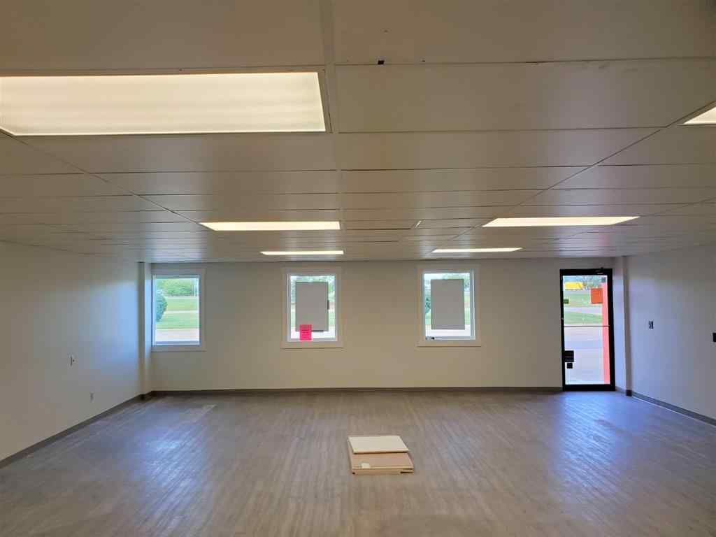 MLS® A2131915 - Unit #3 7819 50 Avenue  in Northlands Industrial Park Red Deer, Commercial