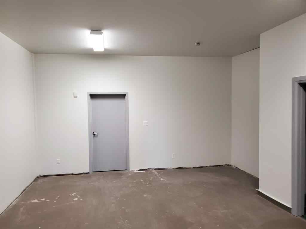 MLS® A2131915 - Unit #3 7819 50 Avenue  in Northlands Industrial Park Red Deer, Commercial
