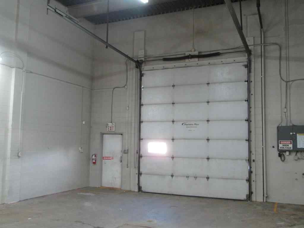 MLS® A2131916 - Unit #4 7819 50 Avenue  in Northlands Industrial Park Red Deer, Commercial