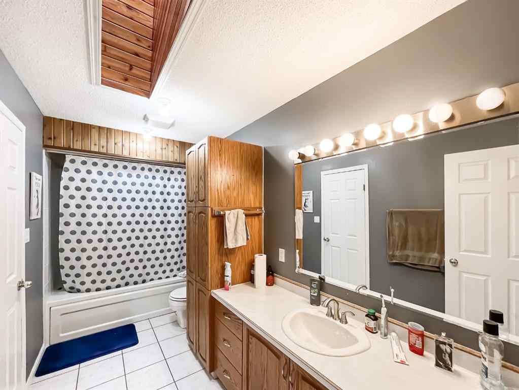 MLS® A2132563 - 70341 RR 222   in NONE Rural Greenview No. 16, M.D. of, Residential