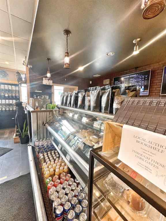 MLS® A2132668 - 10003 92 Street  in Ivy Lake Estates Grande Prairie, Commercial