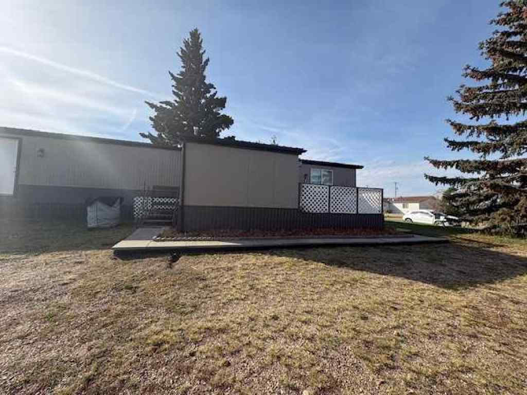 MLS® A2132791 - 5127 49 Street  in NONE Hardisty, Residential