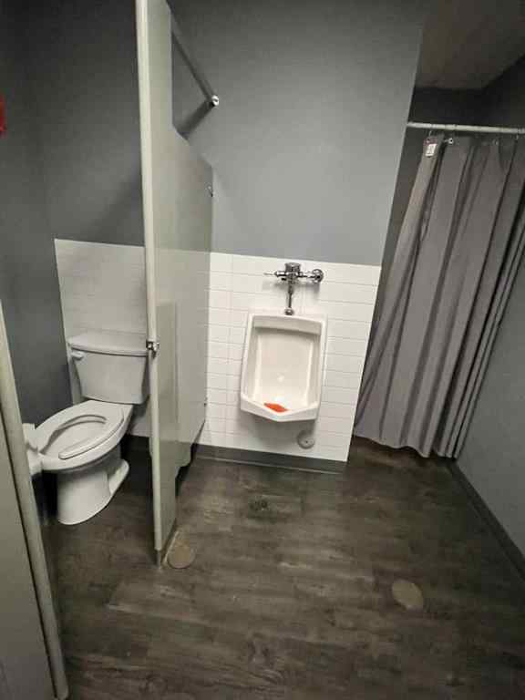 MLS® A2133648 - 7915 Quinton Drive  in Queens Business Park Red Deer, Commercial