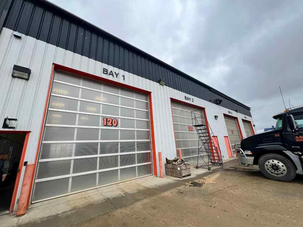 MLS® A2133648 - 7915 Quinton Drive  in Queens Business Park Red Deer, Commercial