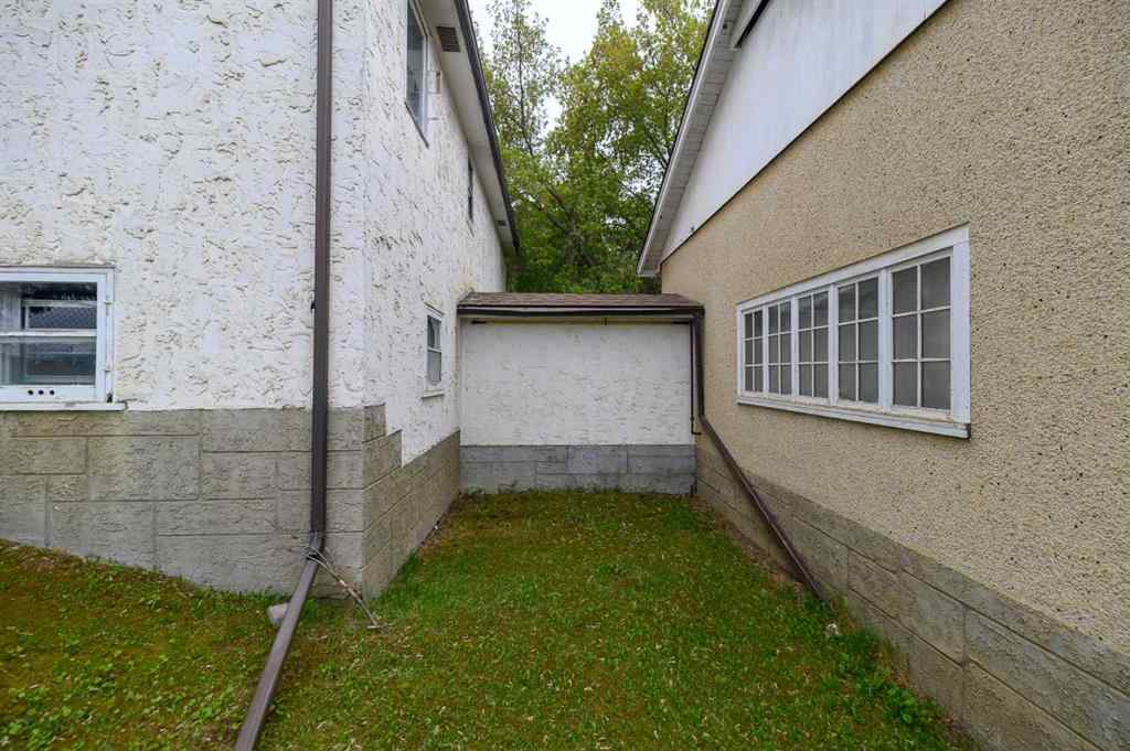 MLS® A2133932 - 4809 50 STREET   in NONE Athabasca, Commercial