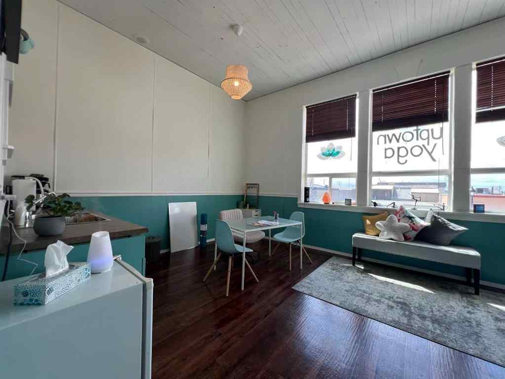 MLS® A2135165 - 319 50 Street  in Edson Edson, Commercial