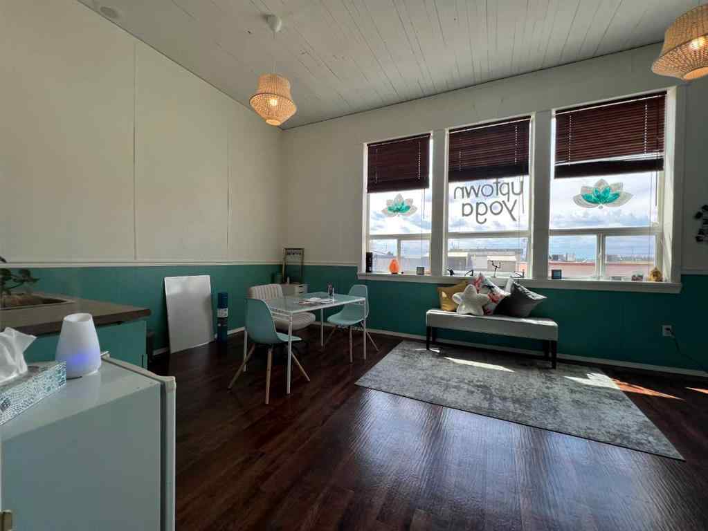 MLS® A2135165 - 319 50 Street  in Edson Edson, Commercial