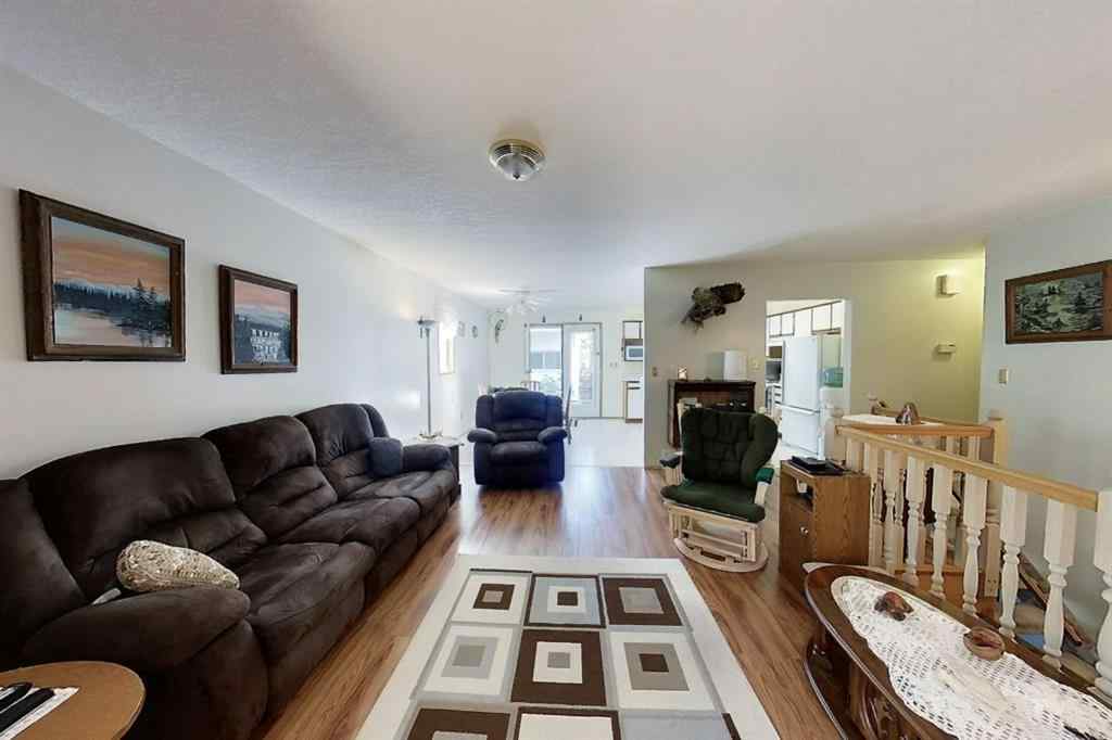 MLS® A2136267 - 5114 49 AVE   in NONE Robb, Residential