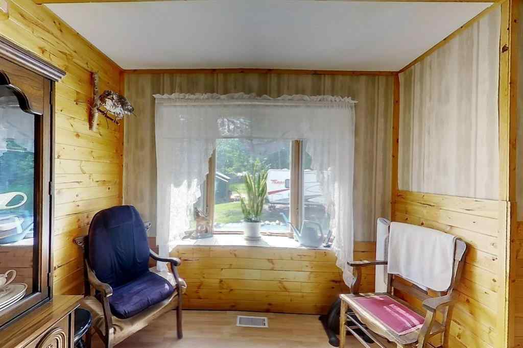 MLS® A2136267 - 5114 49 AVE   in NONE Robb, Residential