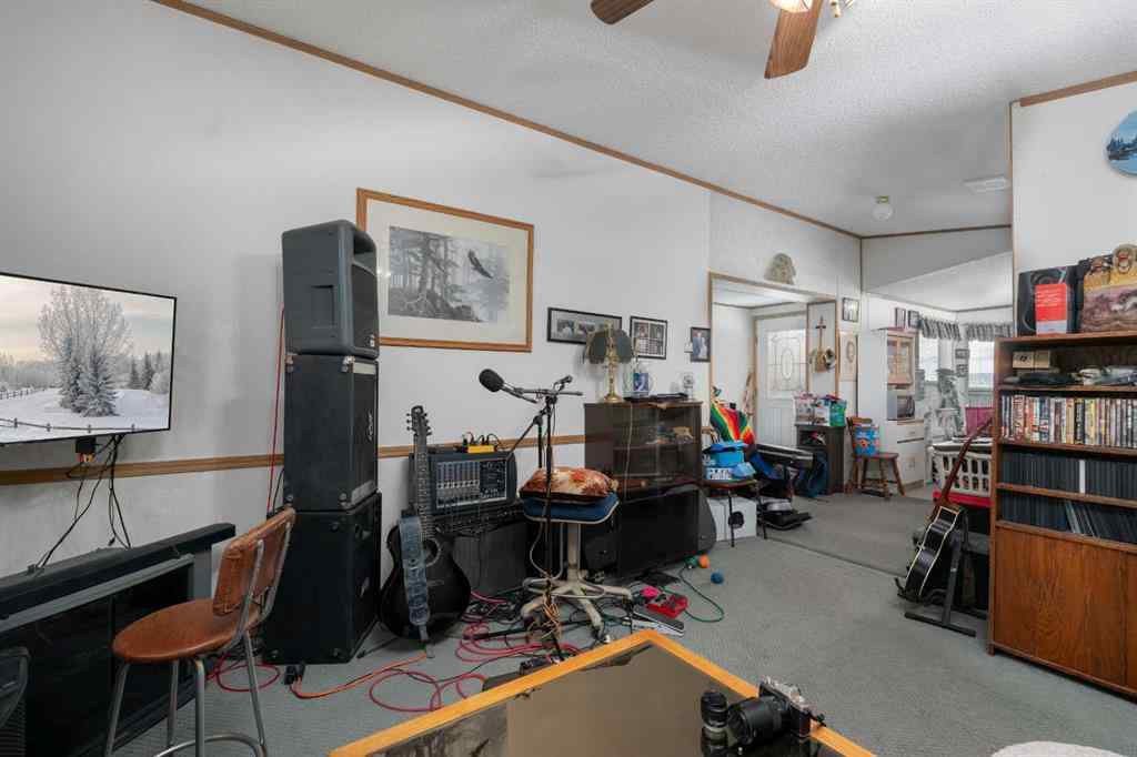 MLS® A2136707 - 5140 52 Avenue  in Viking Viking, Mobile