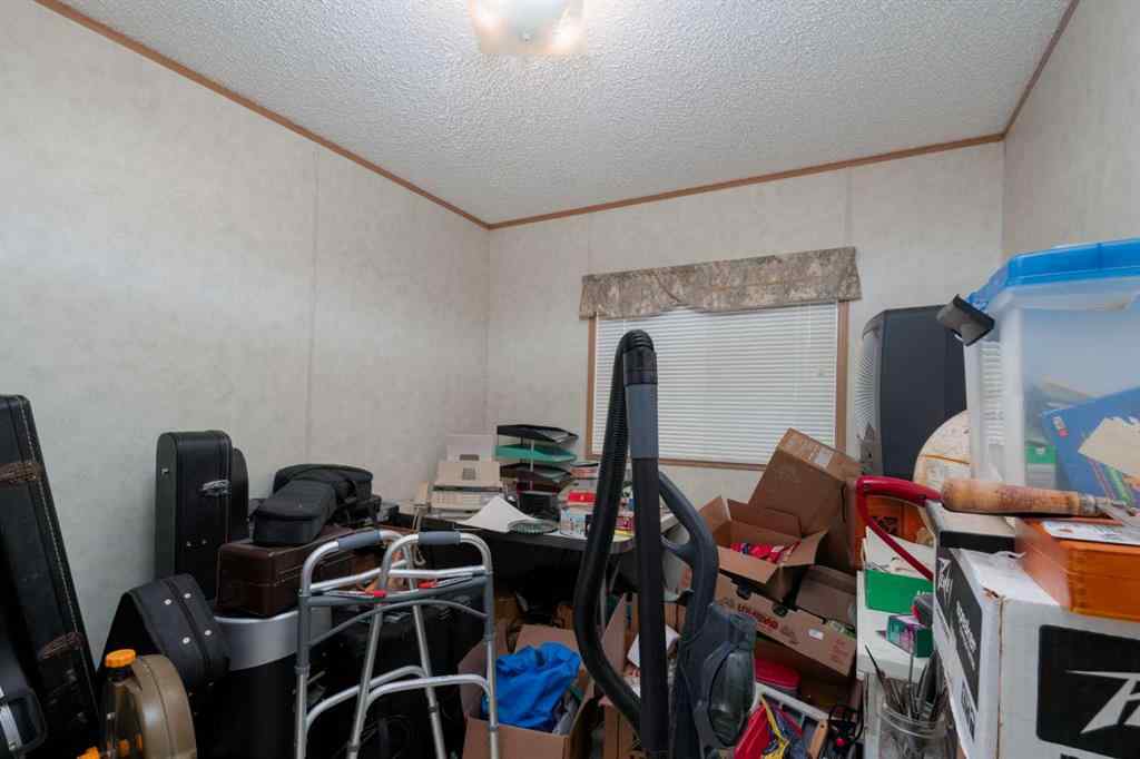 MLS® A2136707 - 5140 52 Avenue  in Viking Viking, Mobile