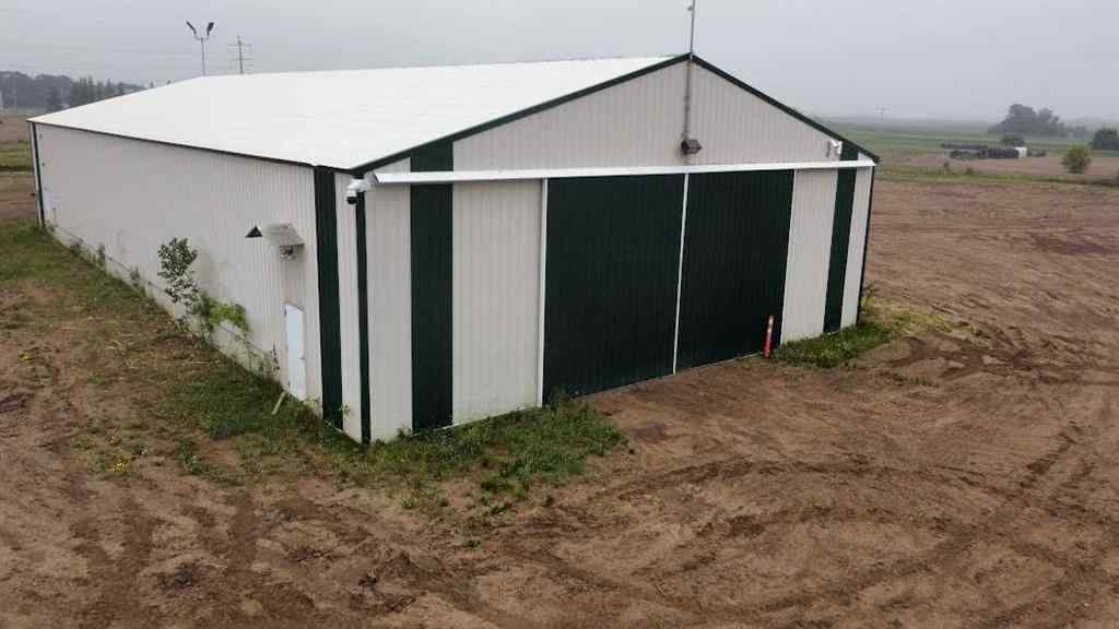 MLS® A2138557 - 4510 50 Street S in Sedgewick Sedgewick, Commercial