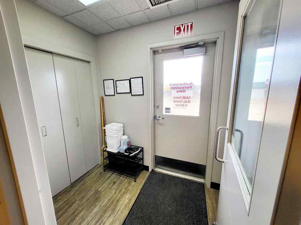 MLS® A2138557 - 4510 50 Street S in Sedgewick Sedgewick, Commercial