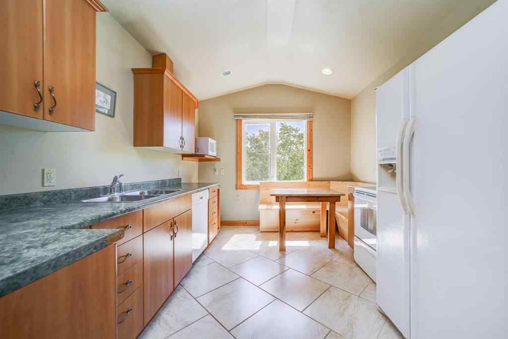 MLS® A2138561 - 2712 Valley Ridge Road N in  Frank, Residential