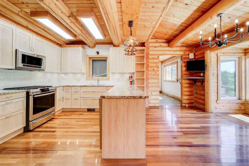 MLS® A2138561 - 2712 Valley Ridge Road N in  Frank, Residential