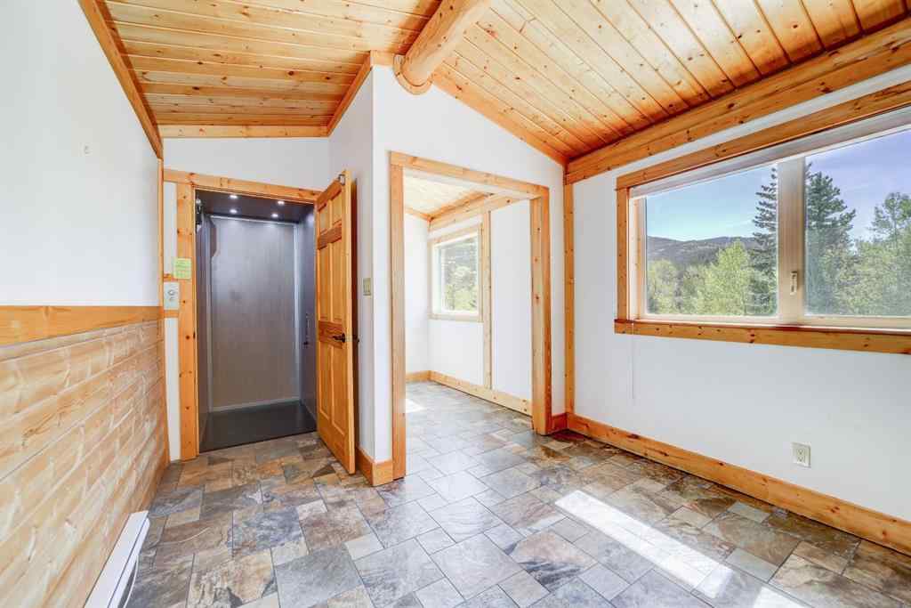 MLS® A2138561 - 2712 Valley Ridge Road N in  Frank, Residential